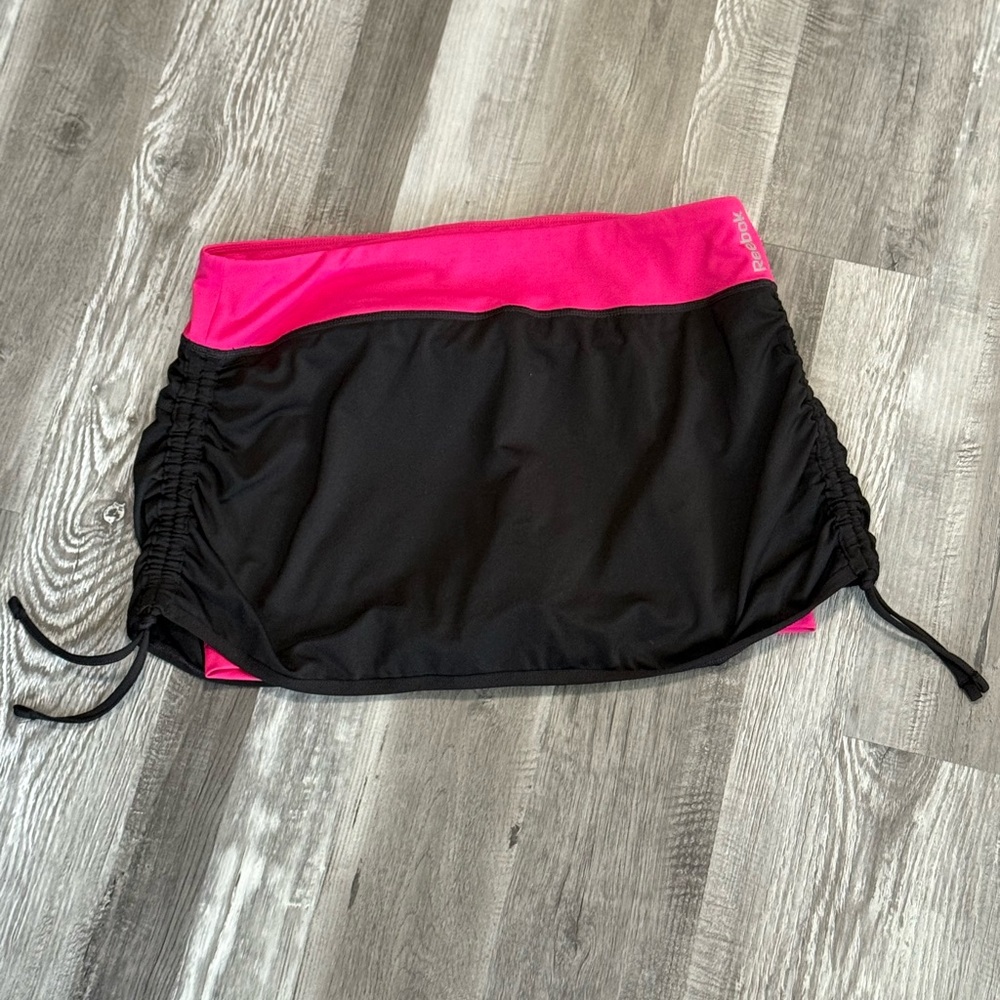 Reebok PlayDry Womens Black/Pink Athletic Compression Skirt Medium - Picture 1 of 7